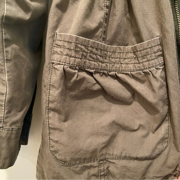 Army Green Utility Jacket - Picture 4 of 9